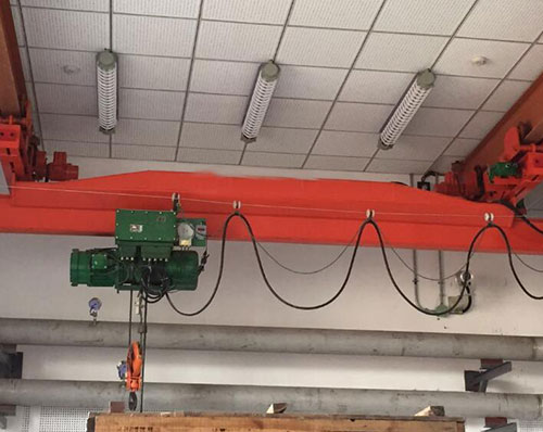 單梁行車內(nèi)部構(gòu)造中的傳感器是如何工作的？